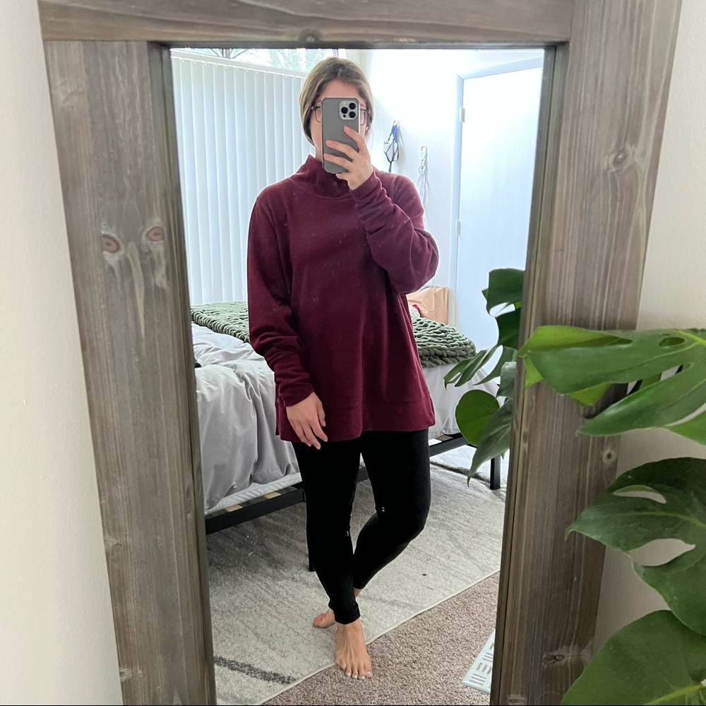 GAIAM Shiva Mock Neck Popover